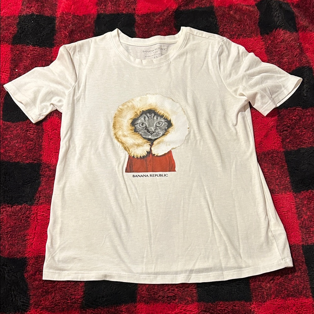 Banana Republic Cream Cat Graphic Tee
